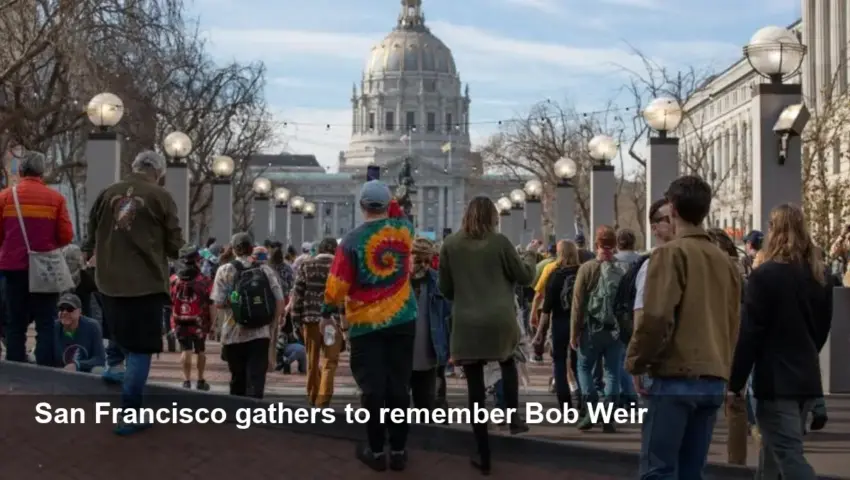 Thousands Honor Bob Weir in San Francisco — John Mayer