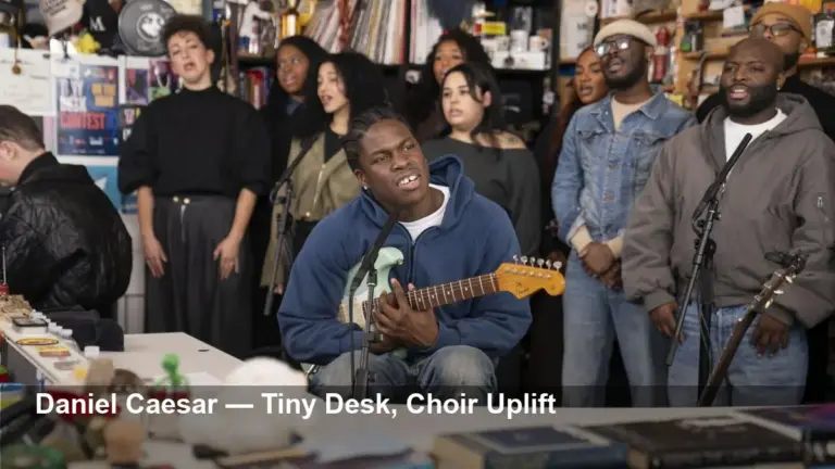 Daniel Caesar’s Tiny Desk: Piano, Guitar and 12‑Piece Choir