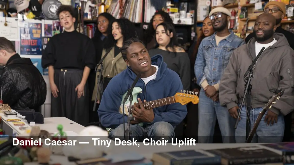 Daniel Caesar’s Tiny Desk: Piano, Guitar and 12‑Piece Choir
